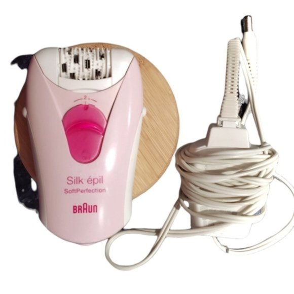 Braun Silk Epil - Soft Perfection 5318- Epilator- Hair removal- Disinfec… - Picture 1 of 8